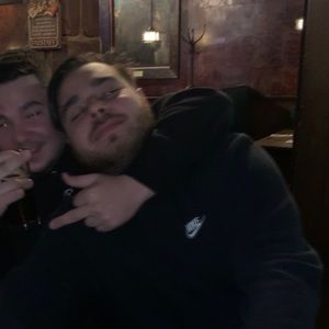 Meet your Posher, Christopher